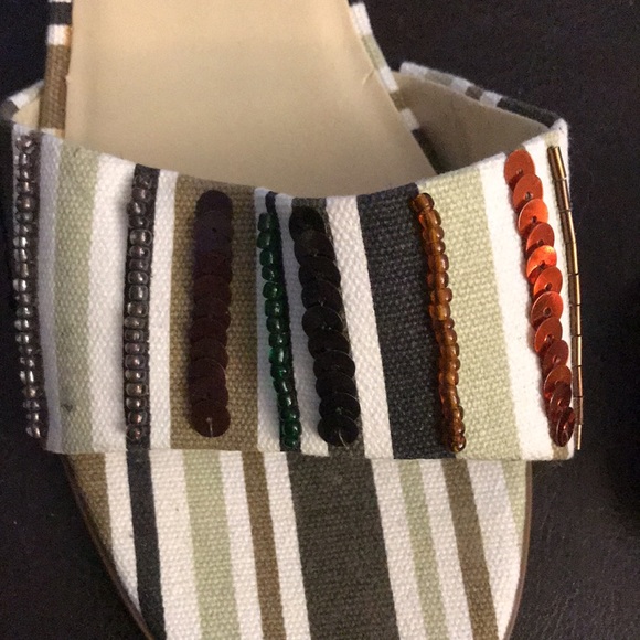 Striped and sparkly kitten heels - Picture 9 of 10